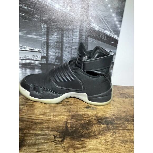 Nike Air Jordan Generation #23 Sneaker / Shoes Men\'s‎ Size 9 main image 6